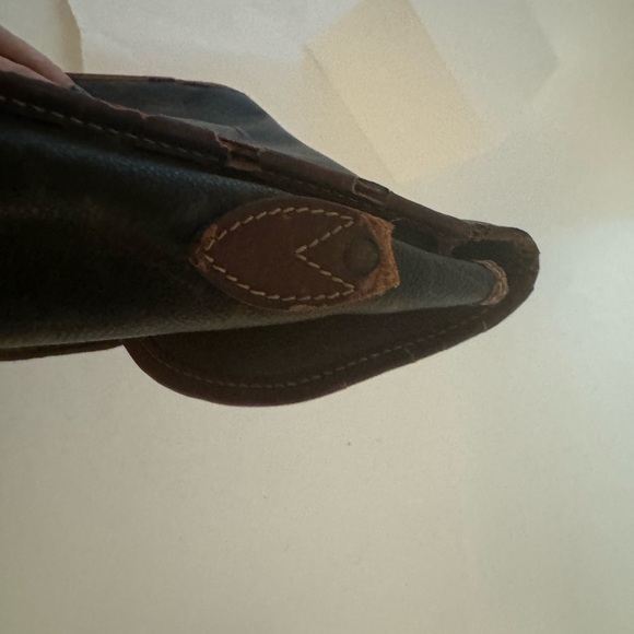 Louis Vuitton Monogram 2 pocket front compartments,w/central pocket+back pocket - Picture 7 of 13